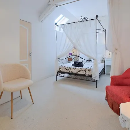 La Maison B Tatil Evi